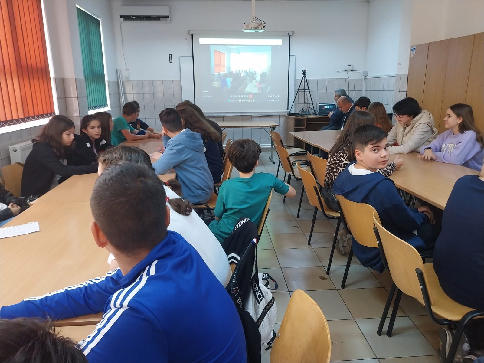 Intalnire cu fizicianul Cristian Presura